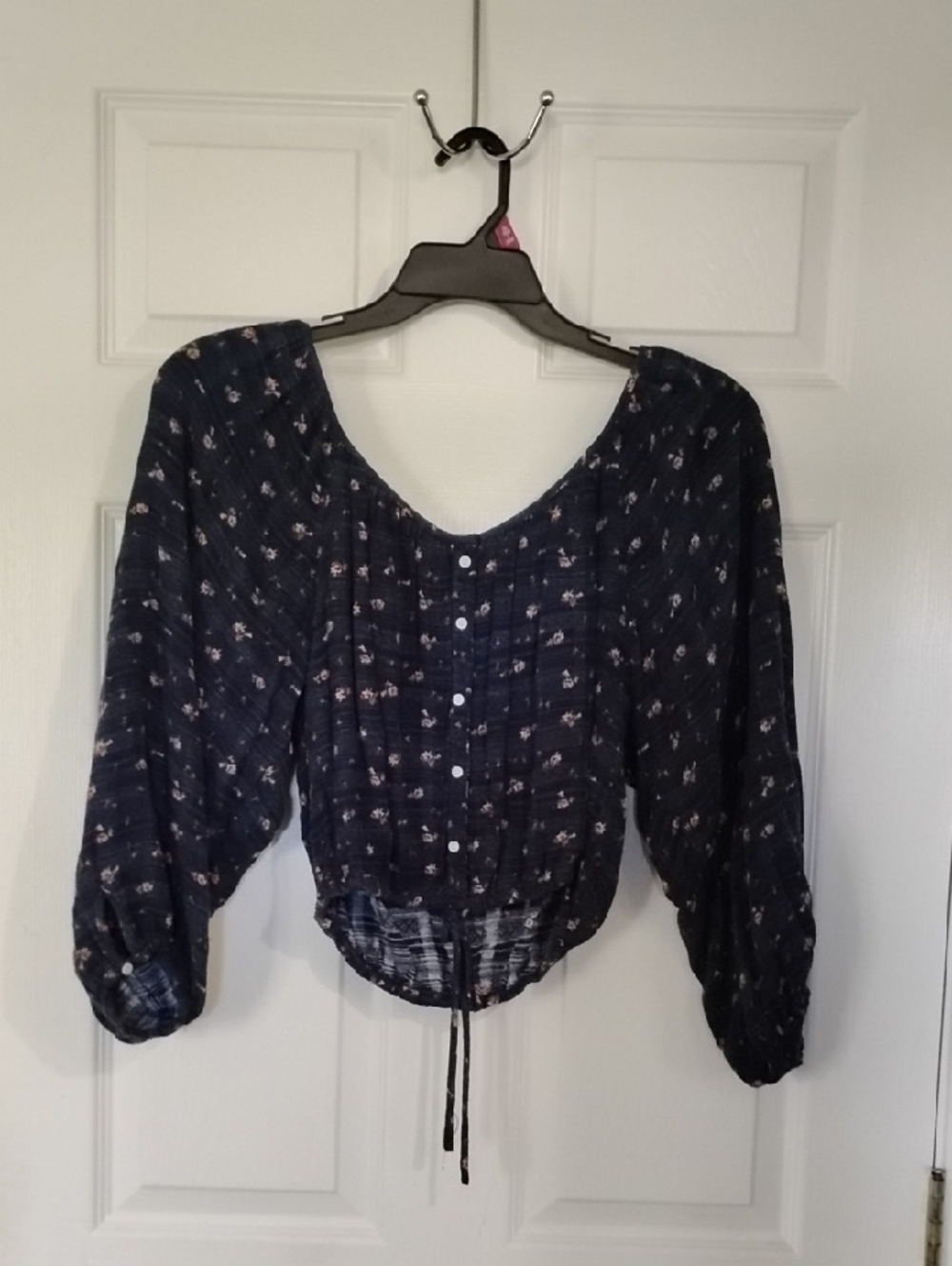 American Eagle Outfitters Navy Floral Button-Front Peasant Blouse